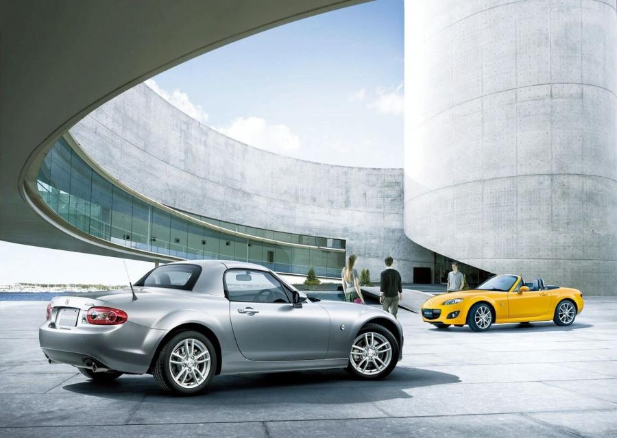  Mazda MX-5 2008 года  (JP) (фото 11 из 20)